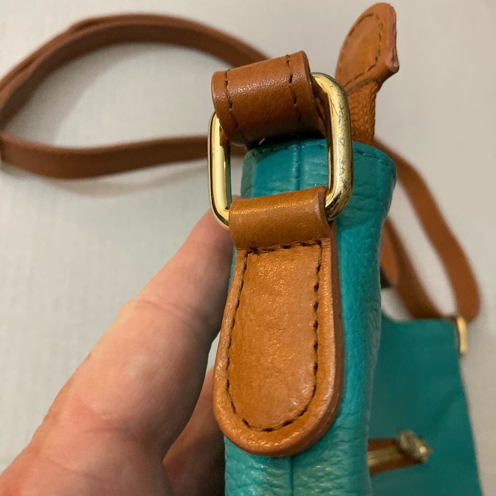Valentina Adjustable Pebble Leather Shoulder/Crossbody Bag - Picture 7 of 16
